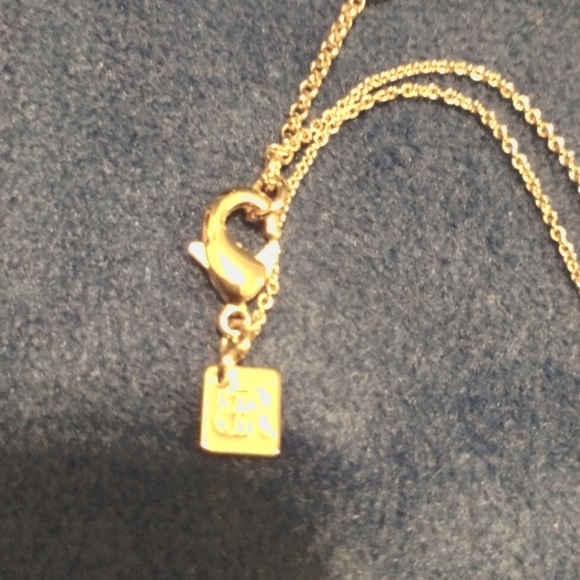 Min $15 Purchase - Picture 3 of 3